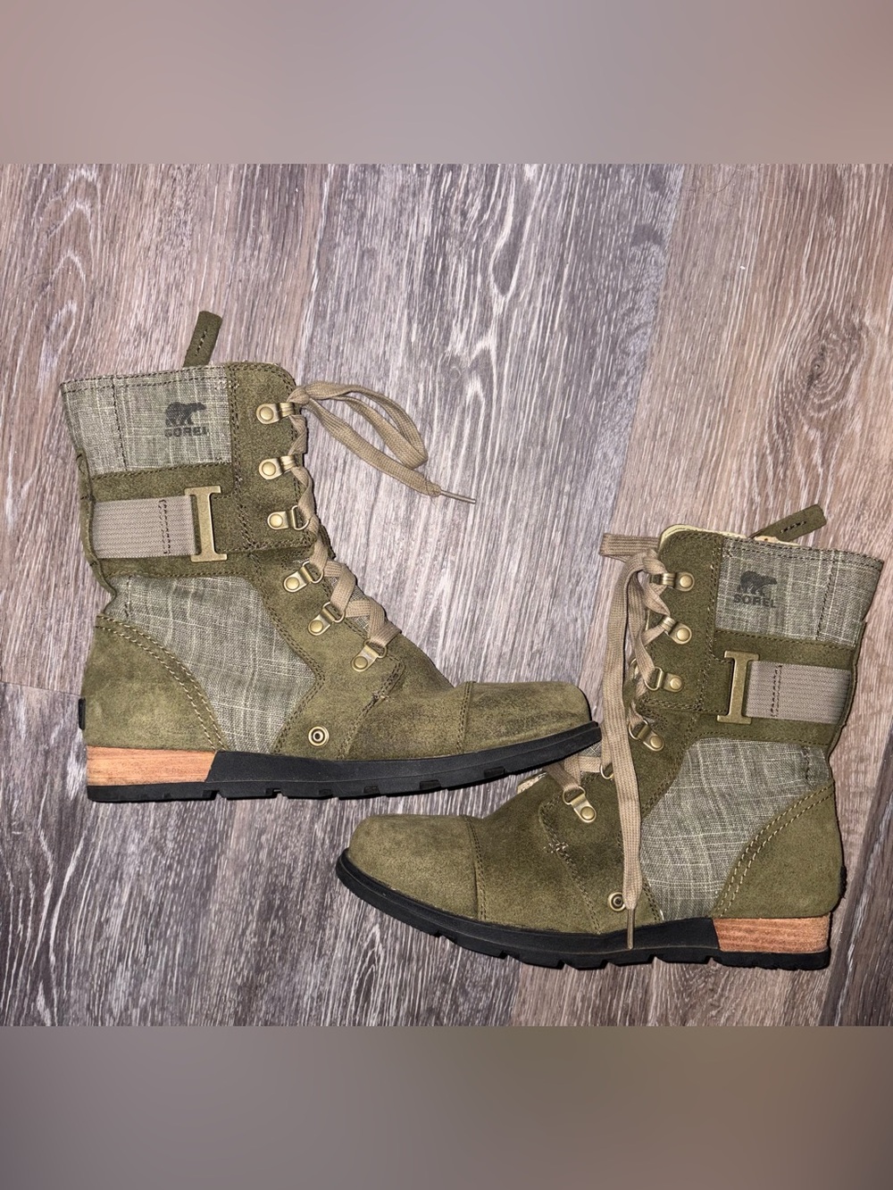 Sorel Major Carly Olive Combat Canvas Suede Zip Up Boots Size US 8.5